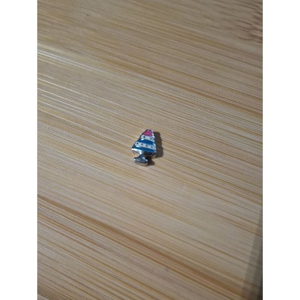 Tiered Cake Charm - Pink, Blue, White